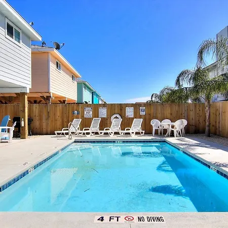 Villa Bikinis And Martinis - House